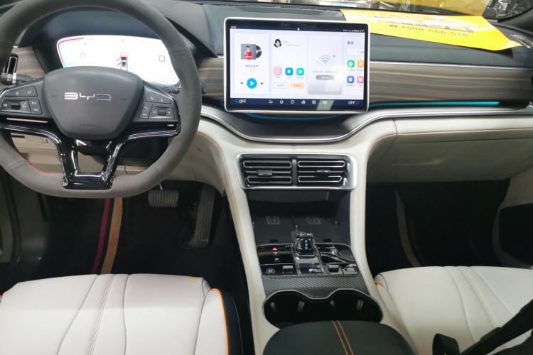 Used BYD Song PLUS New Energy 2023 Champion Edition EV 520KM Prestige Model