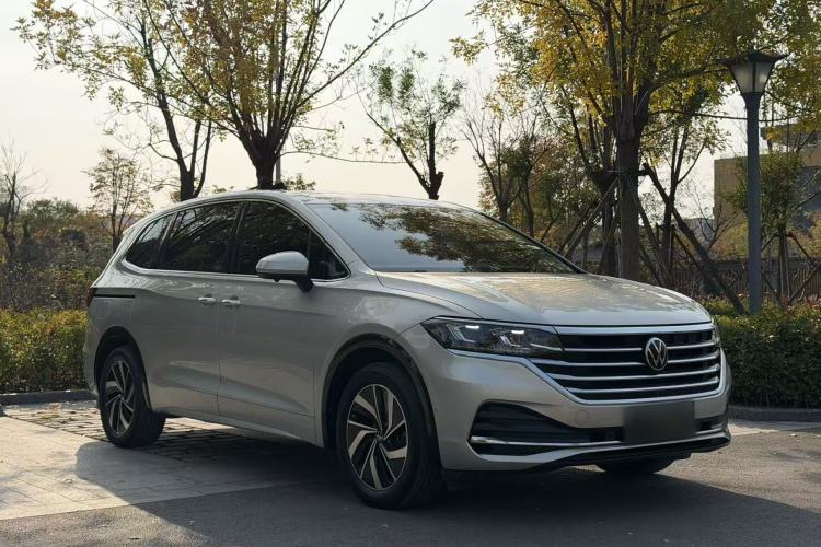 Used Volkswagen Viloran 2020 330TSI Luxury Edition