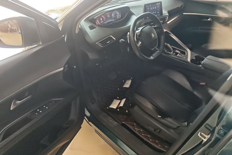 Used Peugeot 5008 2019 360THP 7-Seater Flagship Edition Driver Seat