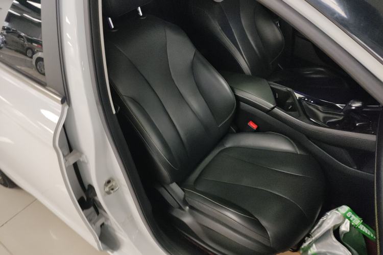 Used Roewe i5 2021 Revised Version 1.5L CVT Diamond Edition