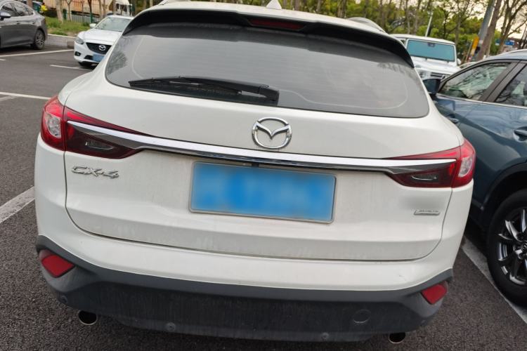 Used Mazda CX-4 2018 2.0L Automatic Two-Wheel Drive Blue Sky Premium Upgrade Version China V Standard Rear