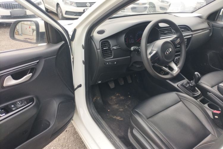 Used Kia K2 2017 Sedan 1.4L Manual Transmission 15th Anniversary Special Edition GLS
