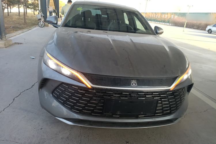 Used BYD Qin L 2025 DM-i Smart Drive 120KM Superior Model
