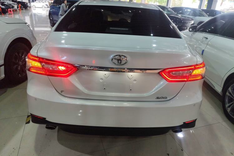 Used Toyota Camry 2019 Revised Version 2.0G Luxury Edition
