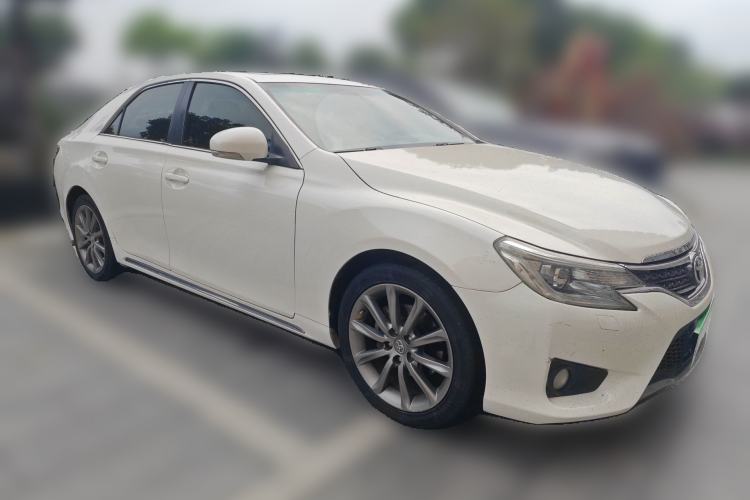 Used Toyota Reiz 2013 2.5V Shangrui Edition Front Right 45 Deg