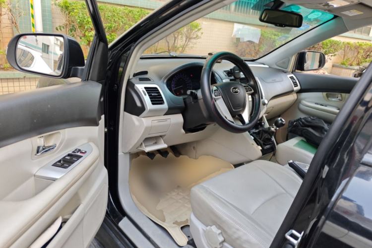 Used BYD S6 2014 1.5TI Manual Luxury 5-Seater