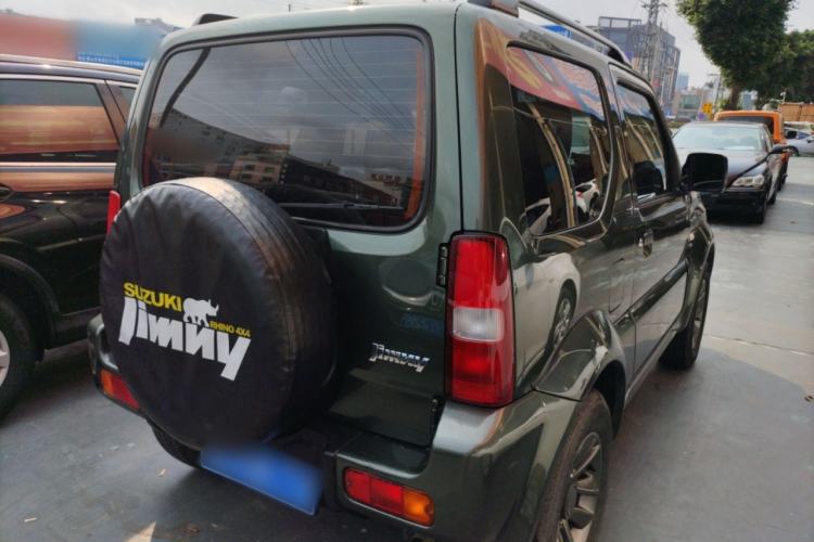 Used Suzuki Jimny 2015 1.3 AT JLX Rear Right 45 Deg