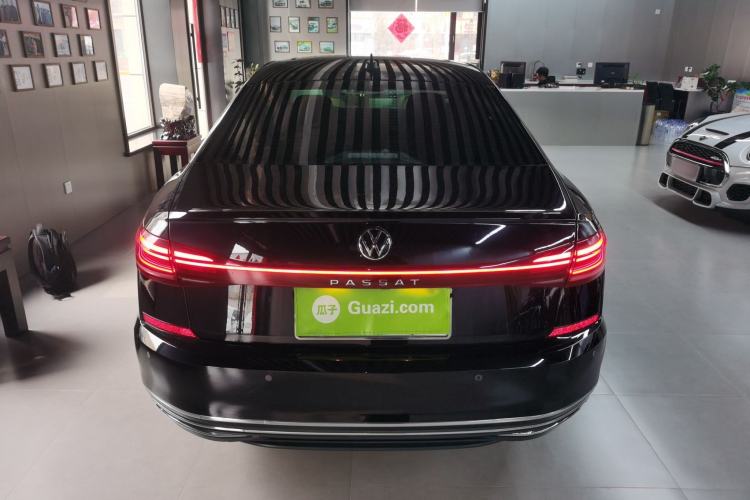 Used Volkswagen Passat 2022 330TSI Starry Luxury Edition
