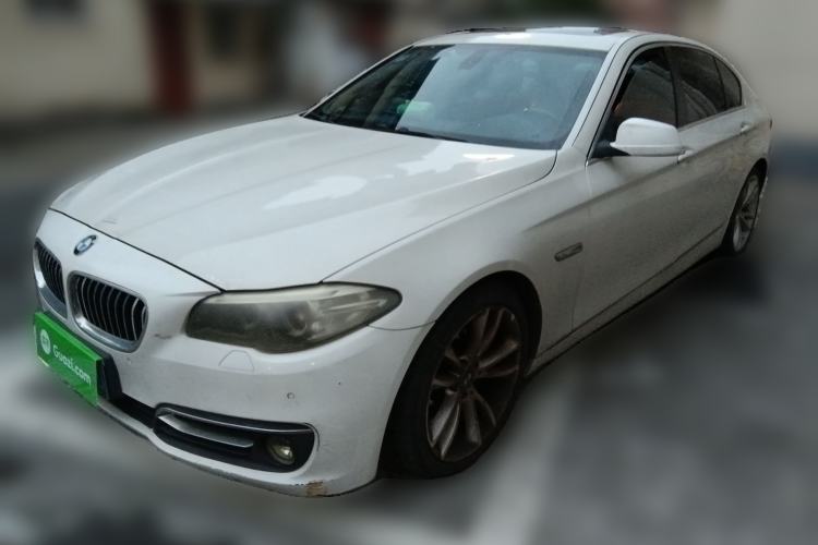 Used BMW 5 Series 2011 523Li Luxury Model