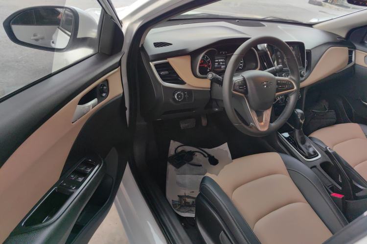 Used Chevrolet Monza 2020 320 Automatic Enjoyment Edition Driver Seat