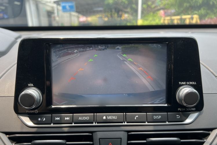 Used Nissan Teana 2019 2.0L XL Comfort Edition Interior 3