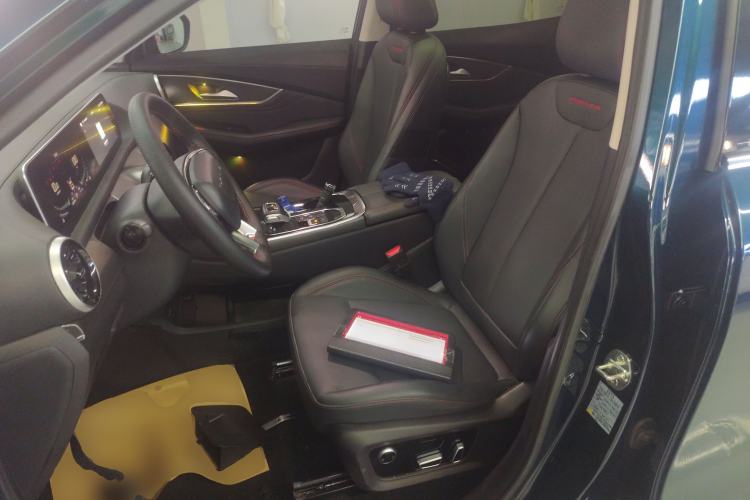 Used FORTHING T5 EVO 2021 1.5TD DCT Diamond Edition Left Front Seat