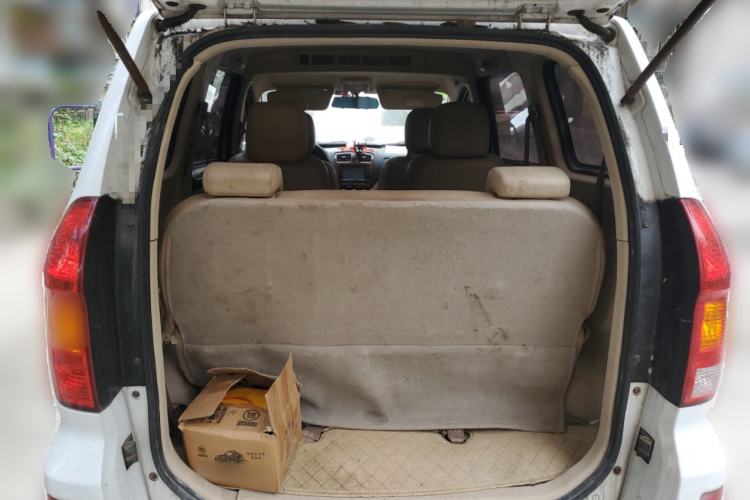 Used Dongfeng Fengon 330 2014 1.5L Manual Utility Version DK15 Trunk