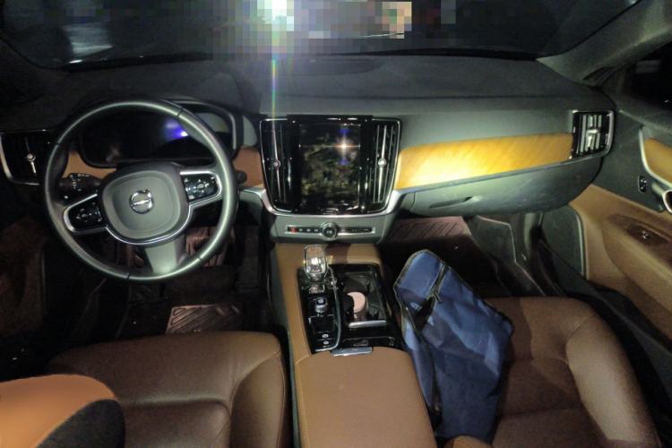 Used Volvo S90 New Energy 2022 T8 eDrive Hybrid Luxury Edition