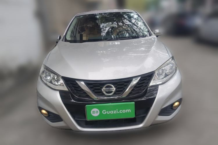 Used Nissan Tiida 2016 1.6L CVT Cool Dynamic Edition