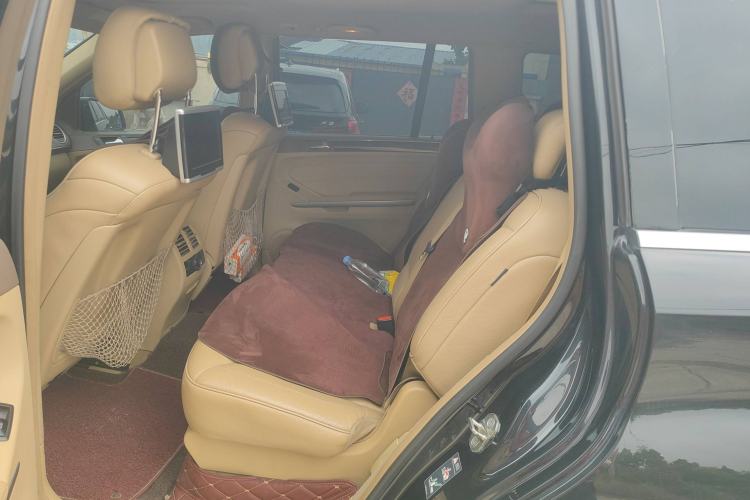 Used Mercedes-Benz GL-Class 2011 GL 450 Prestige Grand Edition Left Rear Seat