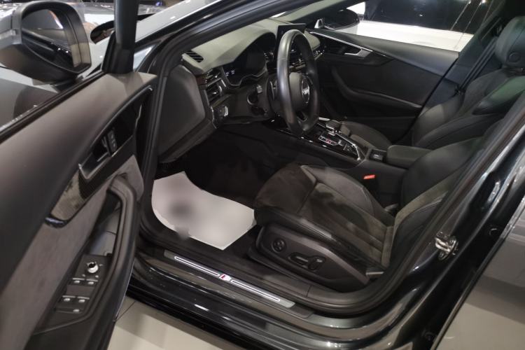 Used Audi A4L 2022 45 TFSI quattro Prestige Dynamic Edition
