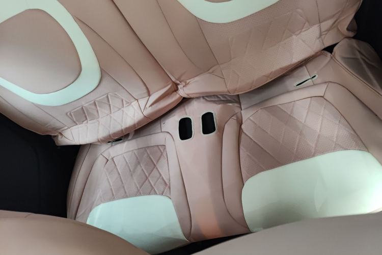 Used Wuling Hongguang MINIEV 2024 3rd Generation 215km Youth Edition Left Rear Seat