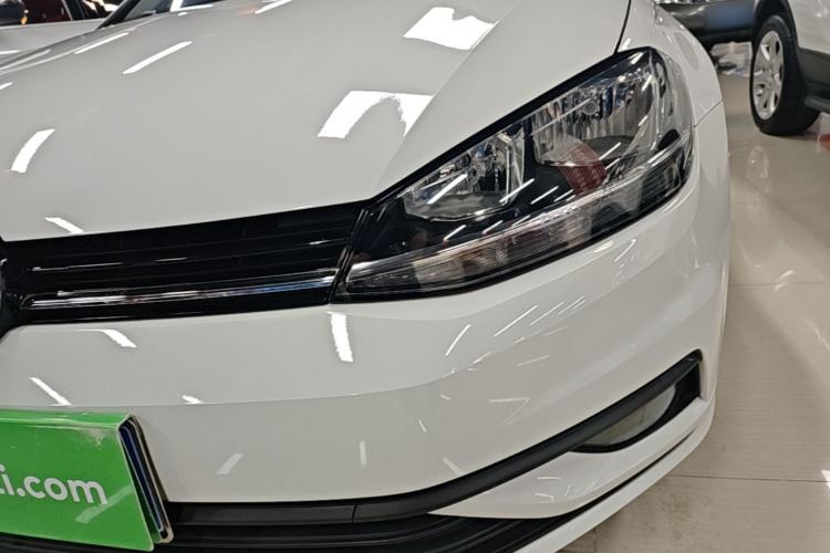 Used Volkswagen Golf 2018 1.6L Automatic Fashion Model Left Front Headlight