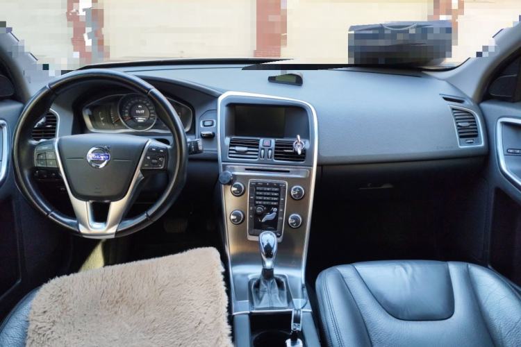 Used Volvo XC60 2014 T5 Zhiyi Edition
