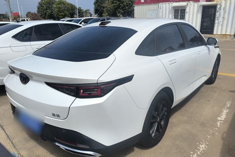 Used CHANGAN Eado DD 2023 Blue Whale NE 1.5T GDI DCT Luxury Edition Rear Right 45 Deg