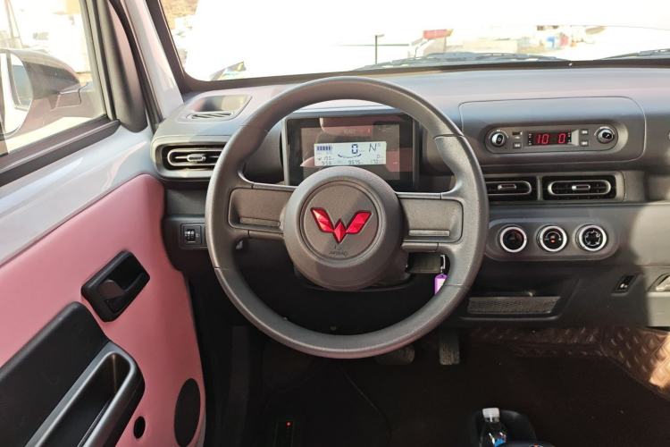 Used Wuling Zhiguang New Energy 2025 Comfort Model