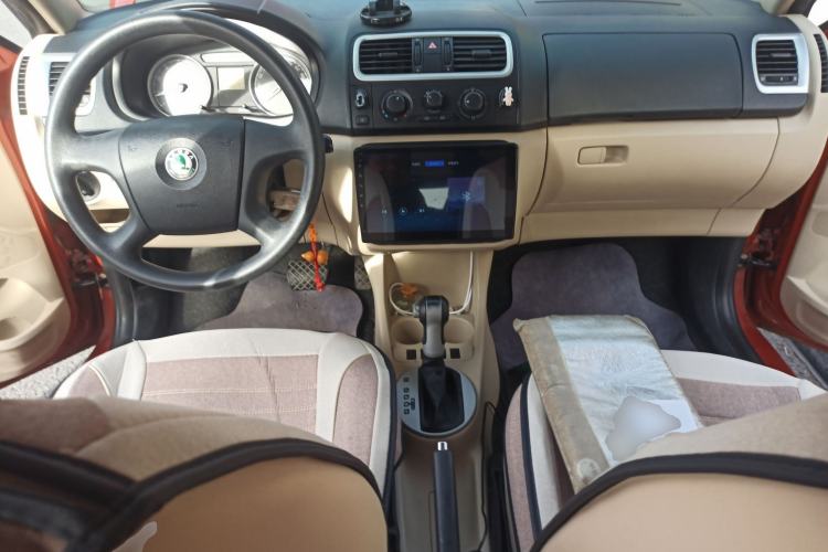 Used Skoda Fabia 2011 1.6L Automatic Crystal Edition