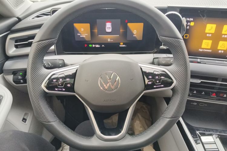 Used Volkswagen Lamando 2024 Lavida L 280TSI DSG Cool & Spicy Edition