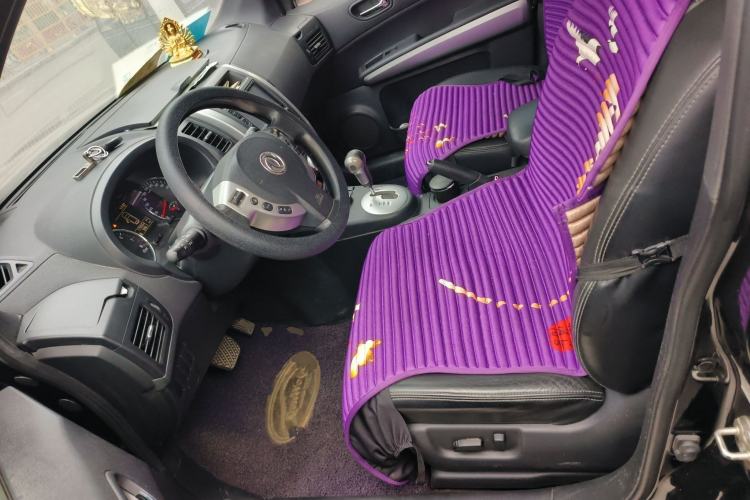 Used Dongfeng Fengdu MX6 2015 2.0L CVT 4x4 Dream Edition Left Front Seat