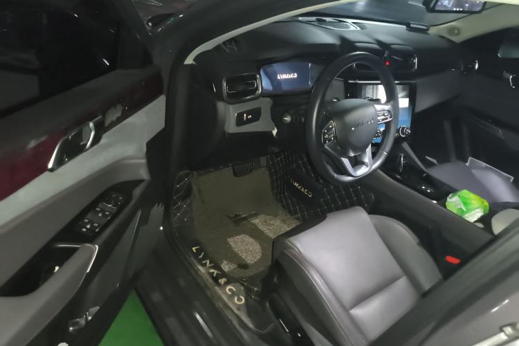 Used Lynk & Co 02 2021 1.5TD DCT Two-Wheel Drive Zhaoyao Plus Driver Seat