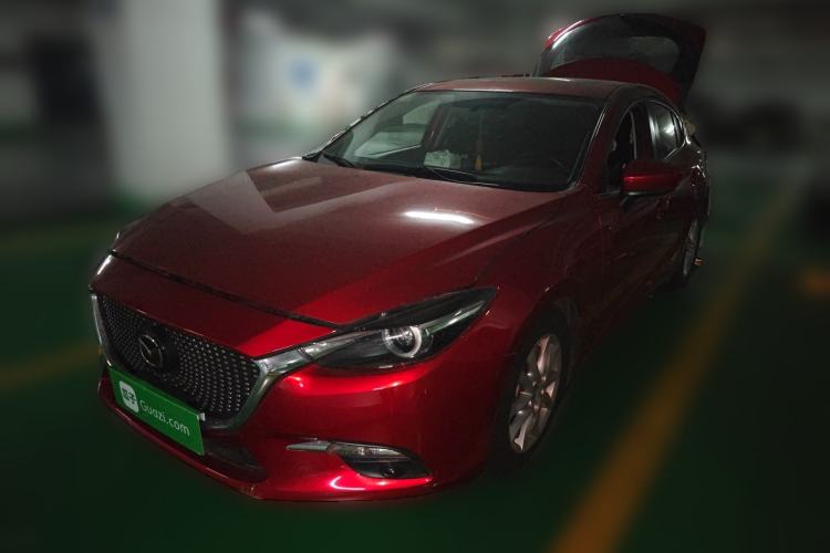 Used Mazda 3 Axela 2017 Hatchback 1.5L Automatic Luxury Model Emission Standard China V