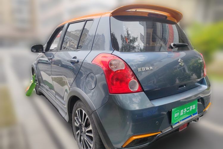 Used Suzuki Swift 2016 1.5L Automatic Fashionable Coolplay Edition
