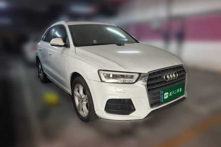 Used Audi Q3 2016 35 TFSI Style Edition Front Right 45 Deg