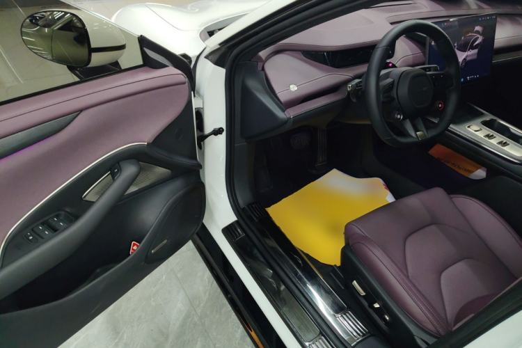 Used Xiaomi Auto SU7 2024 Rear-Drive Long-Range Intelligent Driving Version
