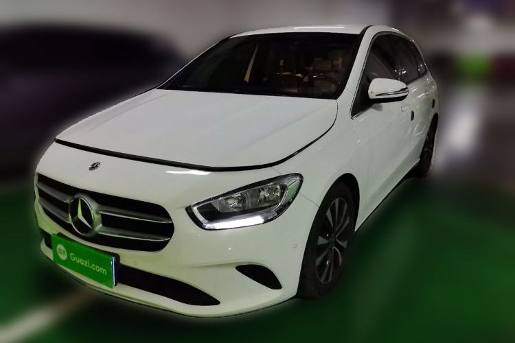 Used Mercedes-Benz B-Class 2021 B 180 Fashion Model