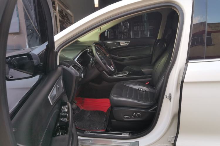 Used Ford Edge 2016 EcoBoost 245 Four-Wheel Drive Titanium Edition 7-Seater