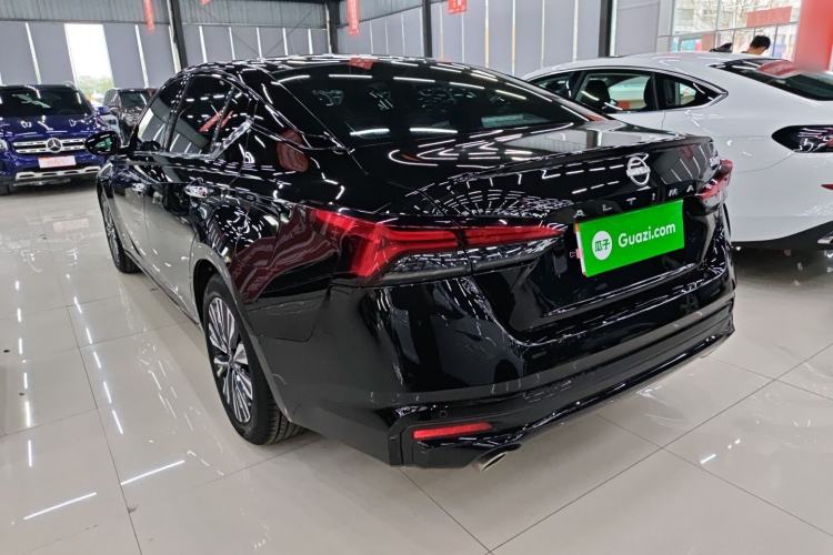 Used Nissan Teana 2022 2.0L XL-TLS Enjoyment Edition Exterior 2