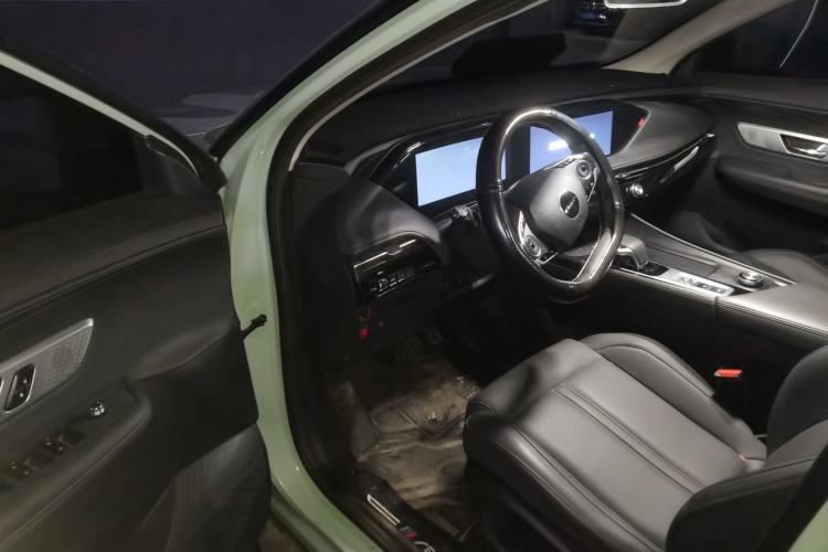 Used Dongfeng Aeolus Huge 2022 Mach Dual-Motor 1.5T MHD Dare-to-Dream Edition Driver Seat