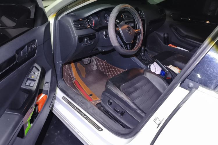 Used Volkswagen Sagitar 2018 280TSI DSG Luxury Model Driver Seat