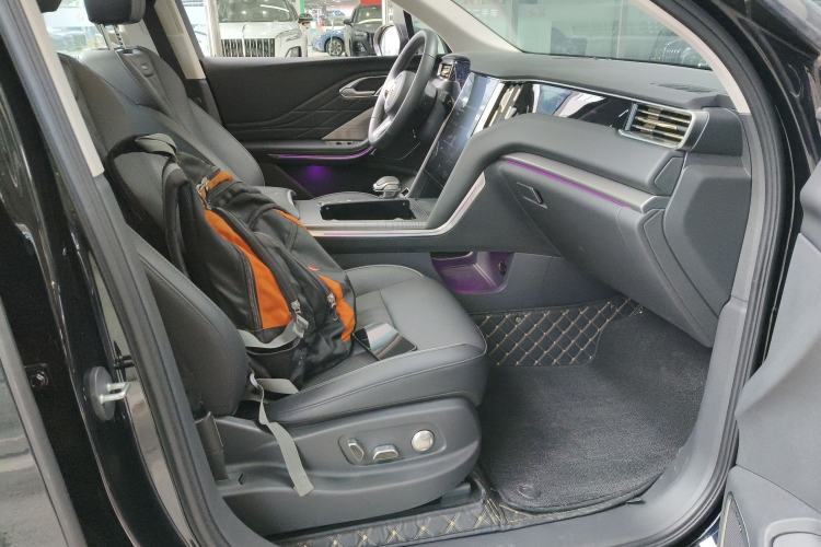 Used Hongqi HS7 PHEV 2024 2.0T PHEV Four-Wheel Drive Flagship Edition 6 Seats
