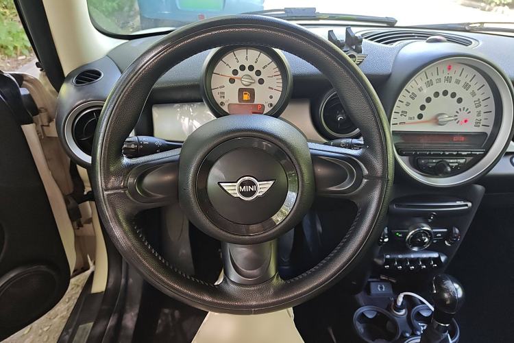 Used MINI MINI 2011 1.6L ONE