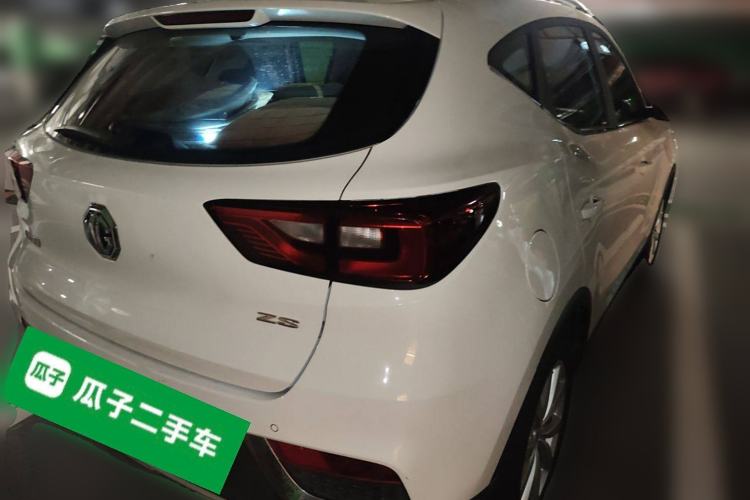 Used MG ZS 2017 1.5L Automatic Luxury Edition Rear Right 45 Deg