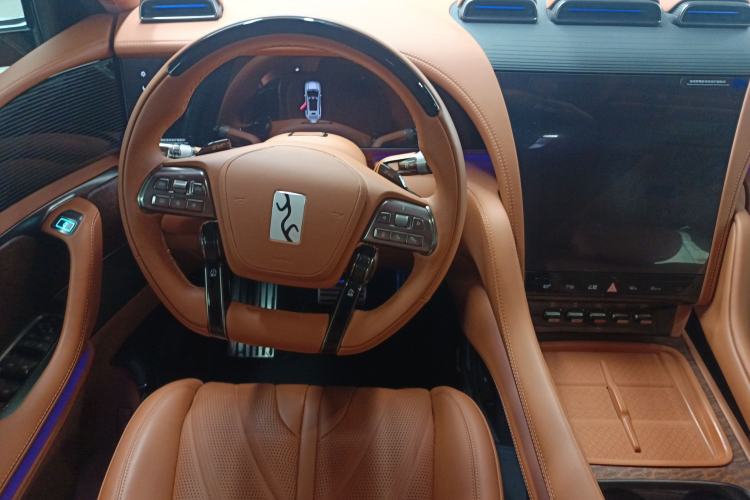 Used Yangwang U8 2023 Luxury Edition
