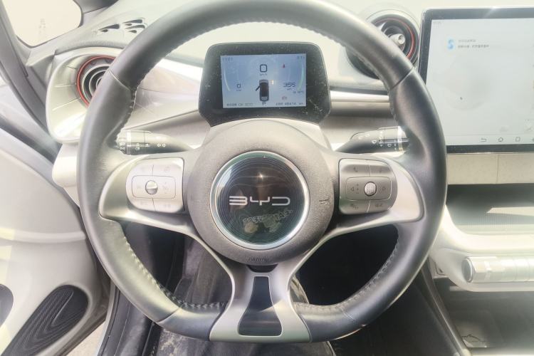 Used BYD Dolphin 2021 405 km Free Version
