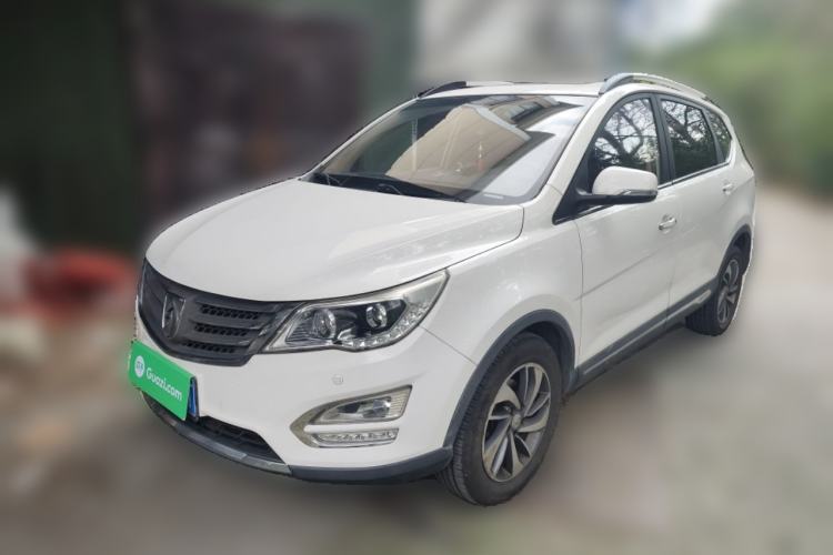 Used Baojun 560 2015 1.8L manual luxury version