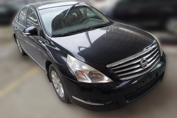 Used Nissan Teana 2008 2.5L XL Leading Edition Front Right 45 Deg