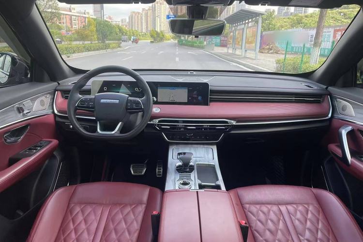 Used JETOUR X70 PLUS 2023 1.5T DCT Brave PLUS 5-Seater