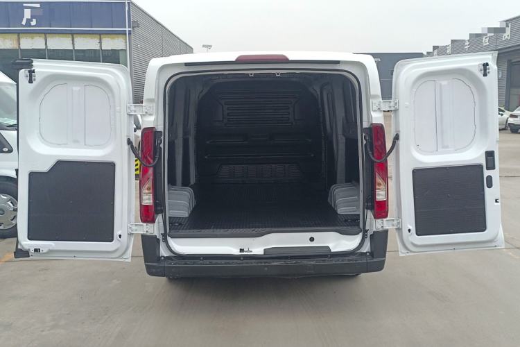 Used JMC E Fushun 2025 Model 41.5 kWh Blind Window Version, Short Wheelbase Low Roof, 3.0 tons
