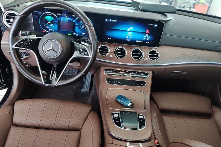 Used Mercedes-Benz E-Class New Energy 2022 Facelift E 350 e L Plug-in Hybrid Sedan
