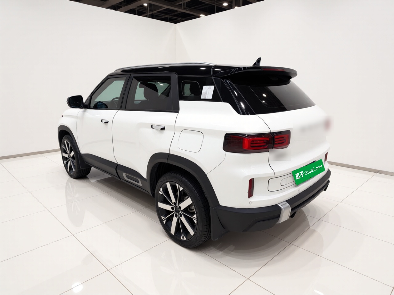 Geely Auto icon 2023 1.5TD Chocolate Smoothie Edition — снимка 4